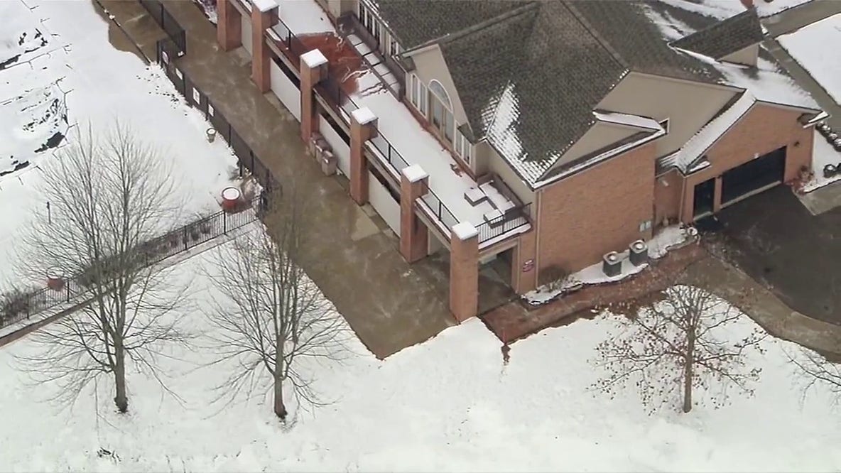 Suspect missing after Novi shooting hospitalizes one