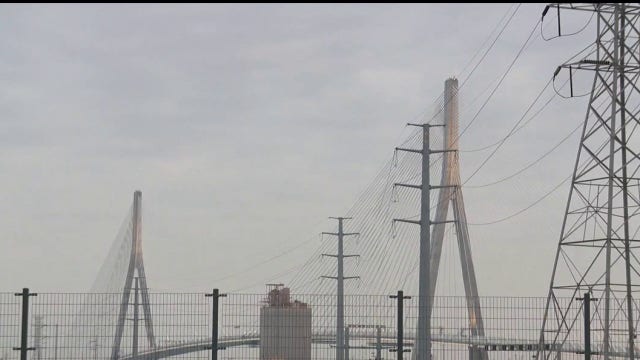 Democrats open investigation into Trump's threats to not open Gordie Howe Bridge