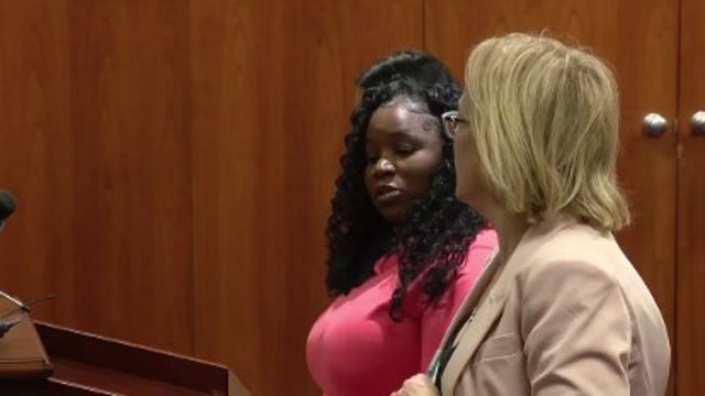 Pontiac mom charged with abandoning kids in squalor, accused of delay tactic in court