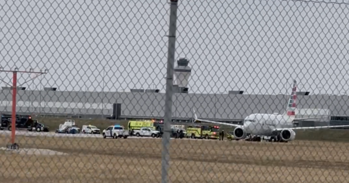 FBI responds after disruptive customer forces American Airlines flight diversion to DTW FBI responds after disruptive customer forces American Airlines flight diversion to DTW