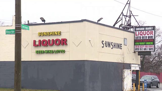 'People need help:' Detroit liquor store stabbing leaves one man dead, police investigating