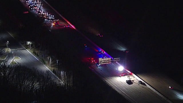 WB I-696 reopens at Orchard Lake after crash