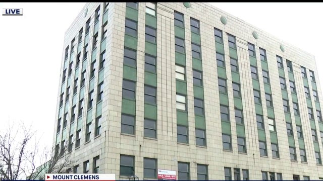 Crumbling former Macomb Daily building raises safety concerns