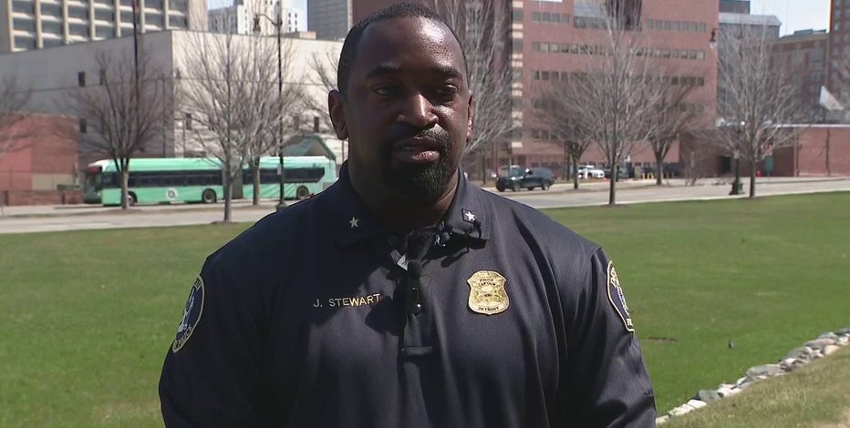 Detroit pastor de-escalates heated moment after man pulls out gun during funeral