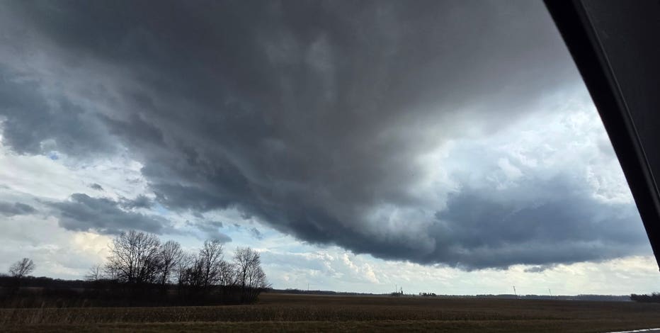 Michigan severe weather: Updates as storms, damaging winds roll through the state