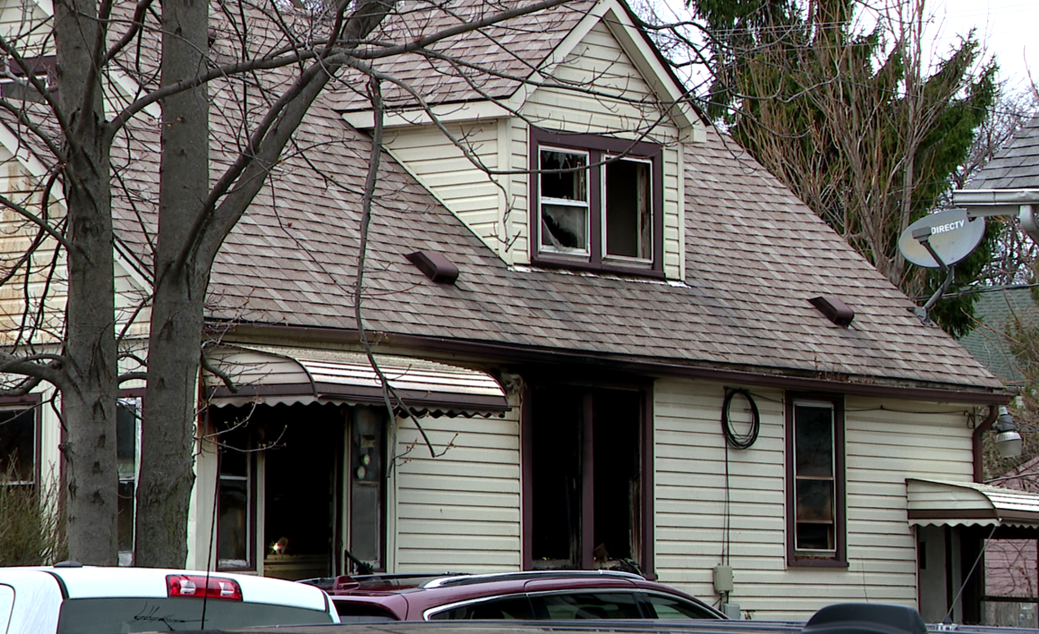 Two dead after Easter morning house fire in Detroit
