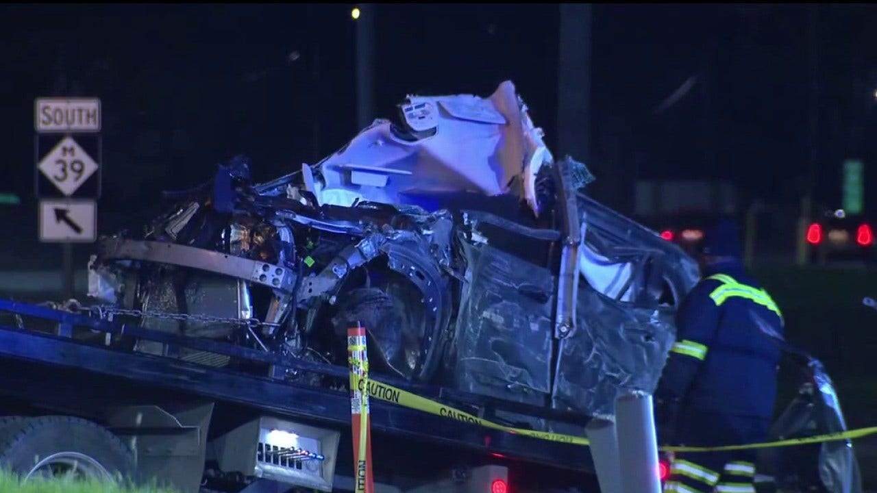 Speeding suspect clocked at 90 mph before deadly crash on Detroit's west side