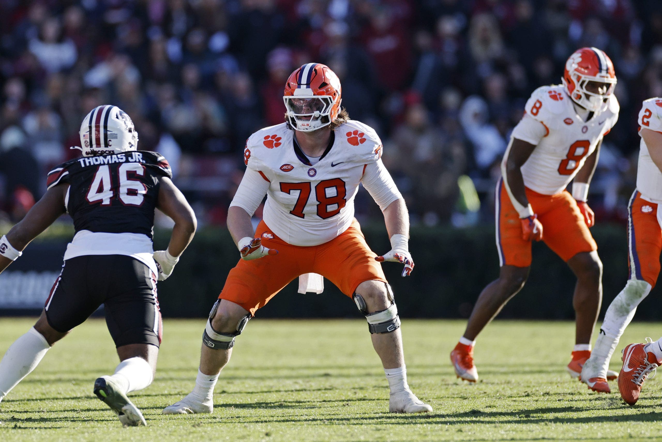 2026 NFL Draft kicks off 1st Round; Lions take offensive tackle Blake Miller from Clemson