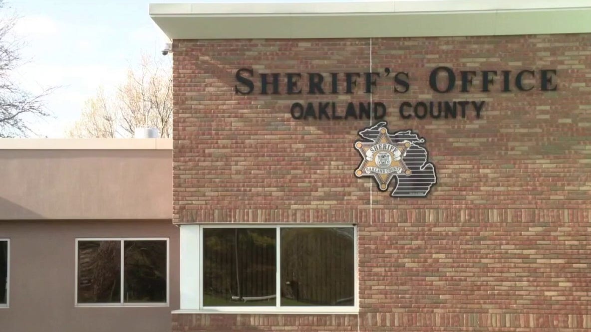 Recall petitions for Oakland County Commission Chair gets green light from election officials