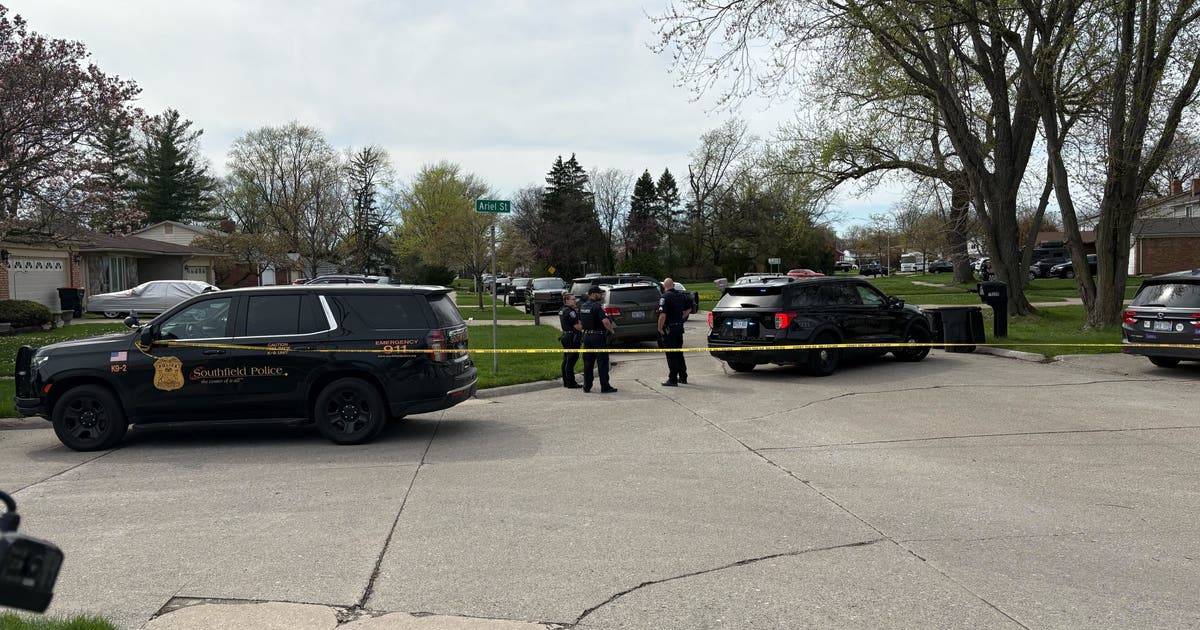 Barricaded man taken into custody after standoff with Southfield police ...