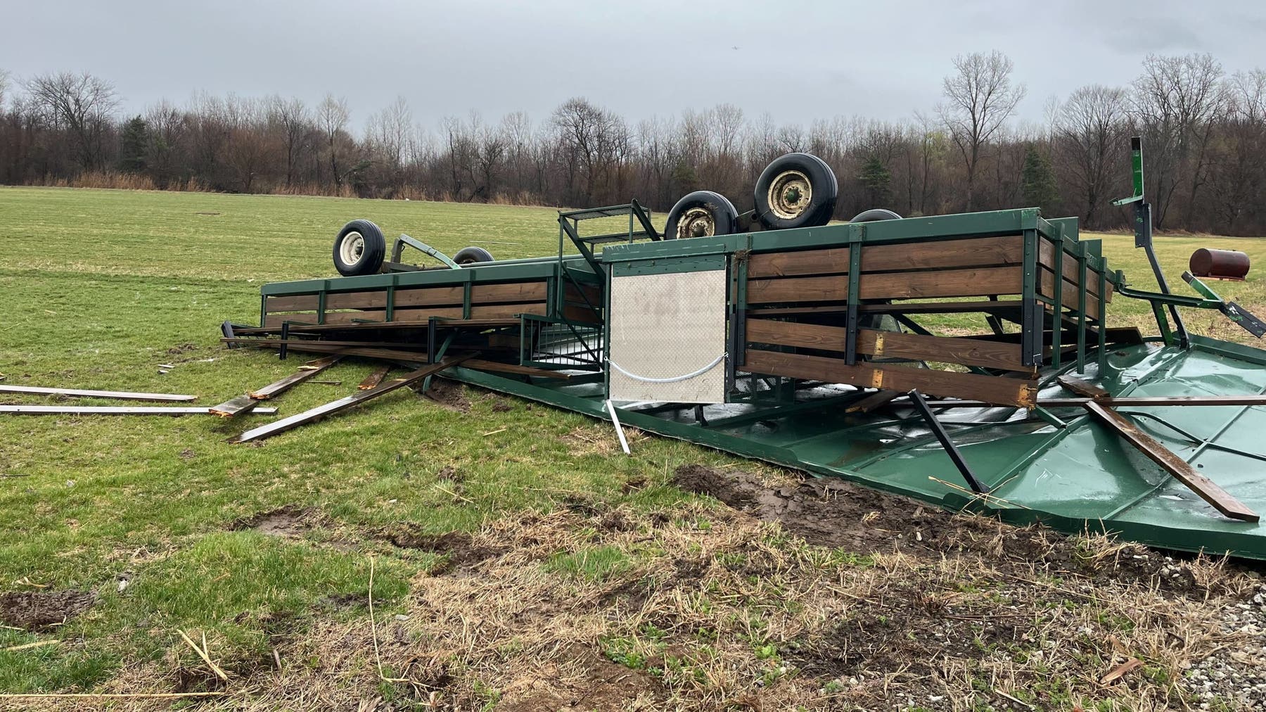 EF1 tornado struck Wayne County Saturday night