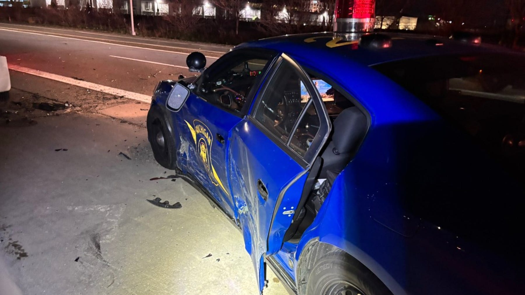 MSP trooper injured after driver crashes into patrol car on I-94