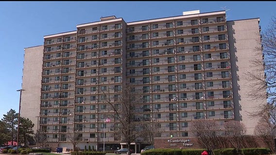 Non-working elevator in 14-story Detroit apartment building has tenants livid