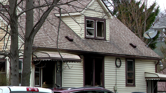 Two dead after Easter morning house fire in Detroit