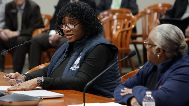 New proposed Michigan law removes penalties for underage tobacco buyers, going after sellers