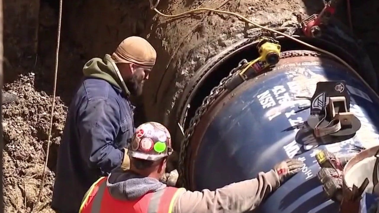 Auburn Hills water main break: Water giveaways continue as crews work on repairs