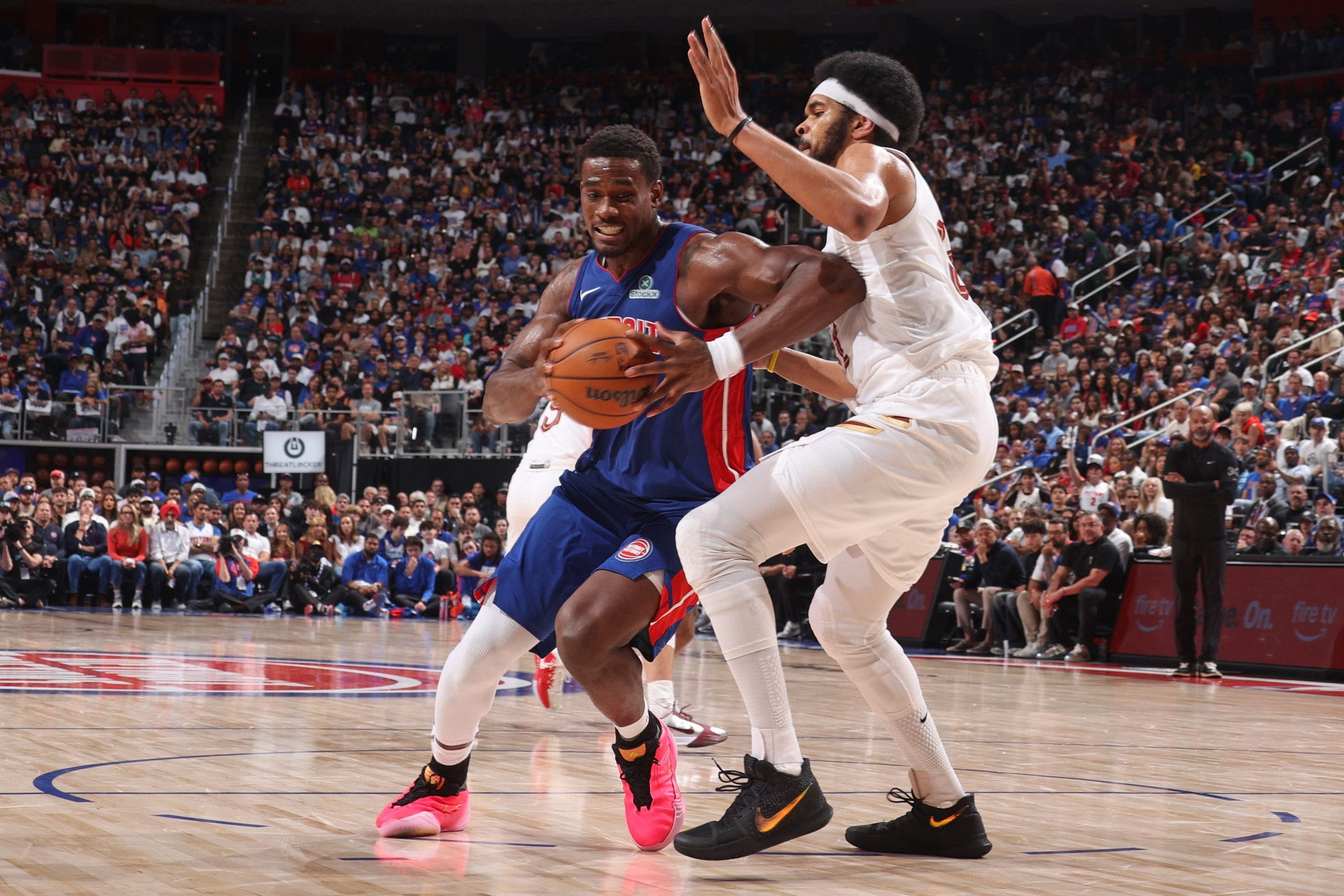 Cavs dominate Pistons all night, easily win game 7