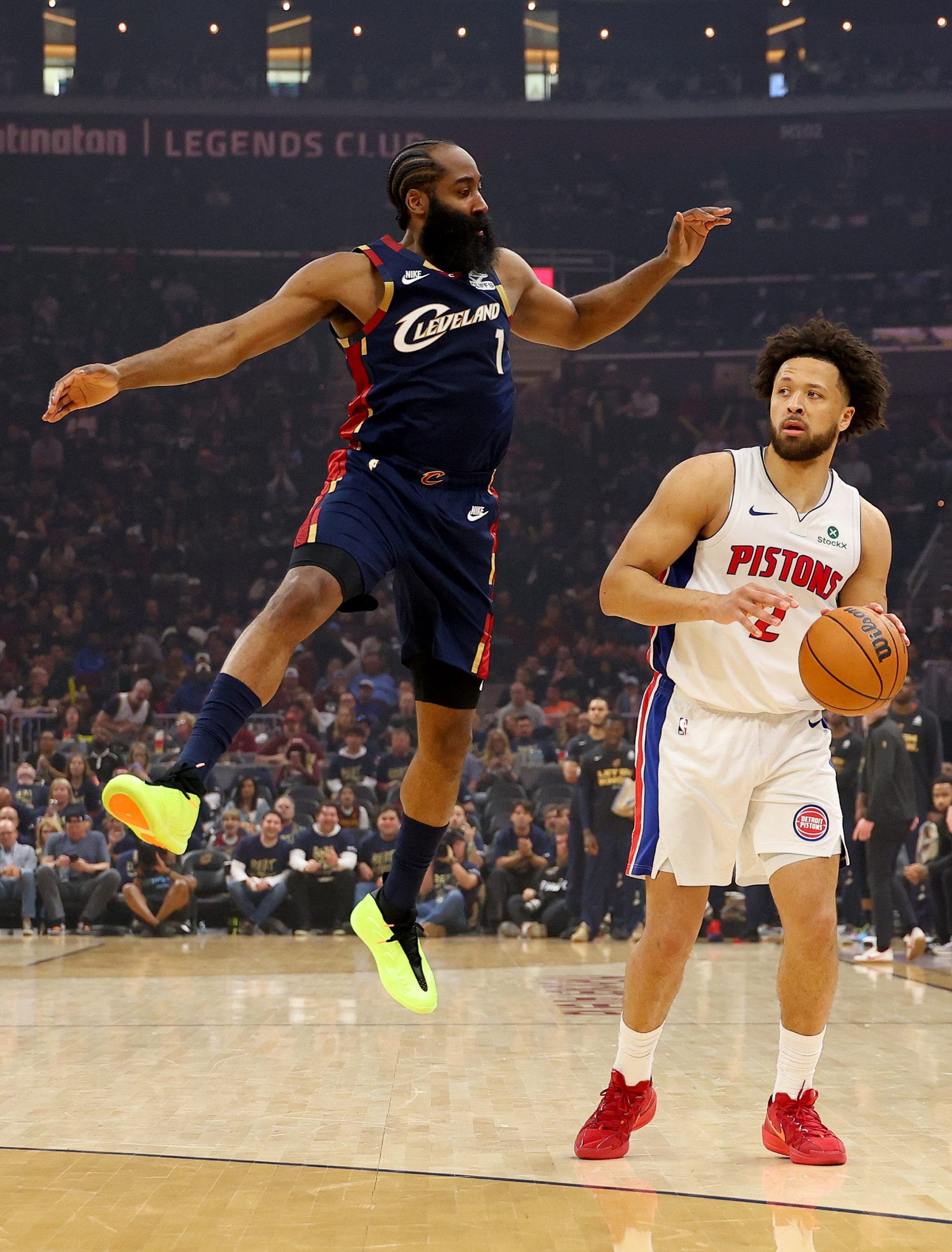 Game 7s have been kind to Cavaliers, Pistons over the years, But one will fall tonight