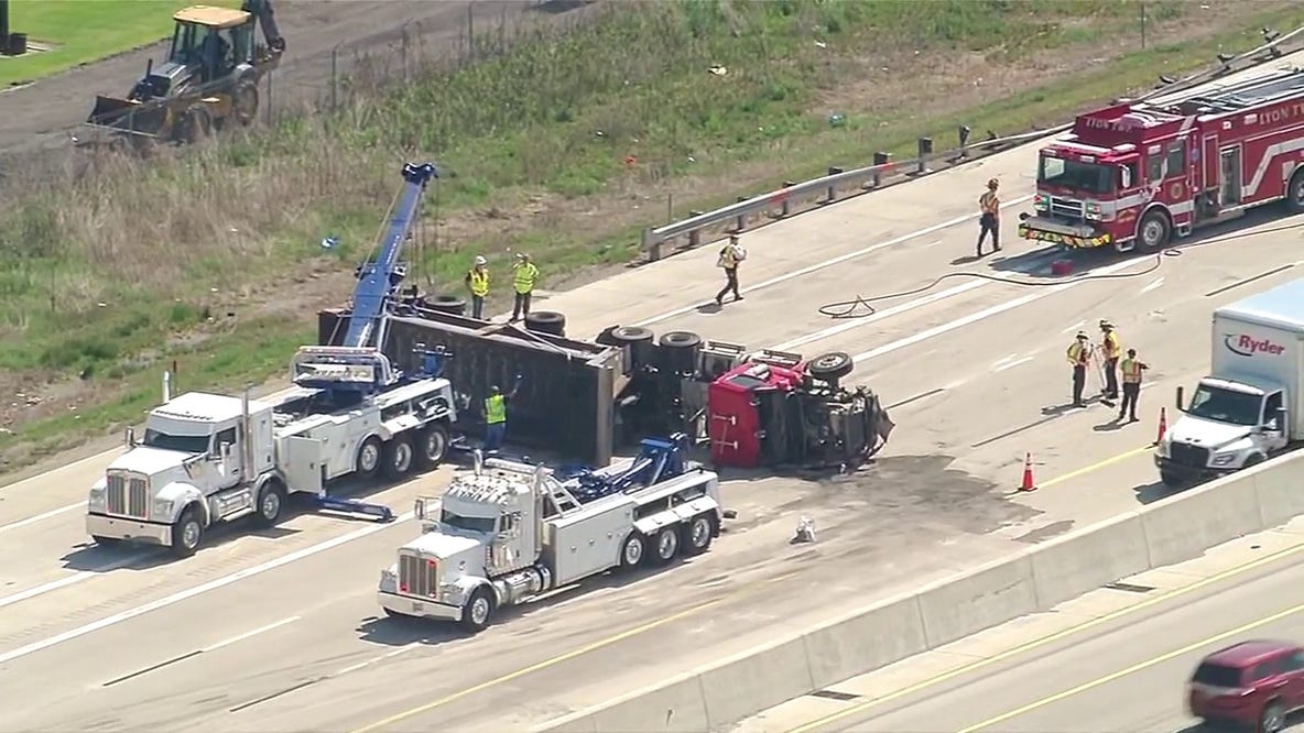 WB I-96 north of Lyon reopens after overturned semi blocks all lanes