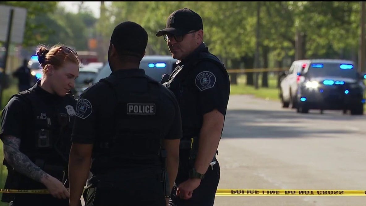 Bodycam footage: Suspect in Detroit police shooting killed self, Bettison says