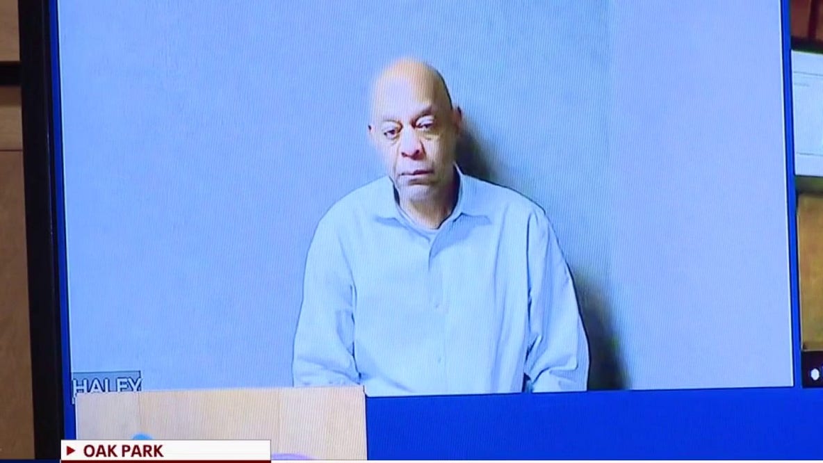 Oak Park principal charged with not reporting abuse of special needs child