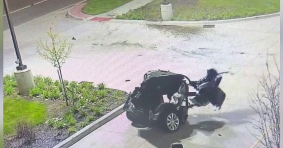 The Wacky Traffic Accident Pic Post | Page 1086 | VW Vortex ...