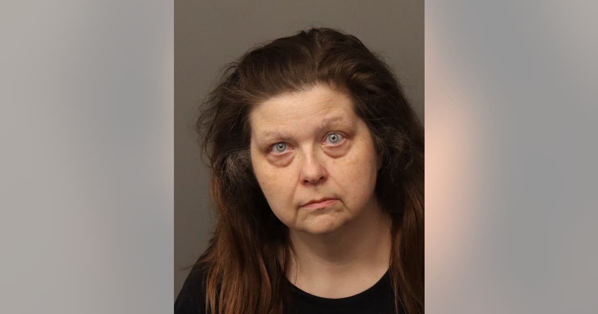 Canton pet sitter accused of stealing jewelry from client's home