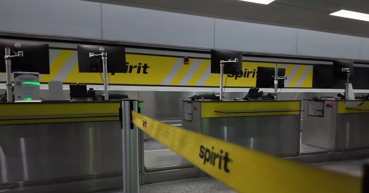 Travelers with Spirit scrambling to book new flights, secure refunds after airline closure