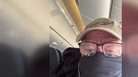 Man on DTW flight with suspected Ebola 'Everybody was panicking a little bit'