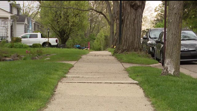 Ann Arbor removes neighborhood watch signs, saying they send a wrong message