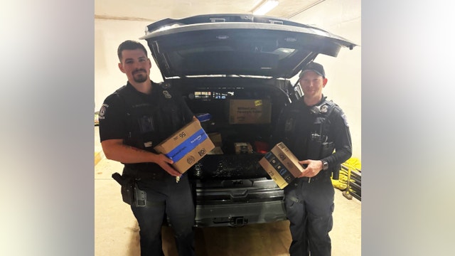 Flat Rock police finish Amazon delivery route after driver quits