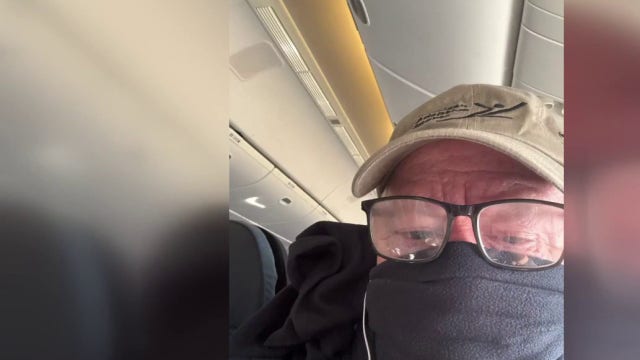 Man on DTW flight with suspected Ebola 'Everybody was panicking a little bit'