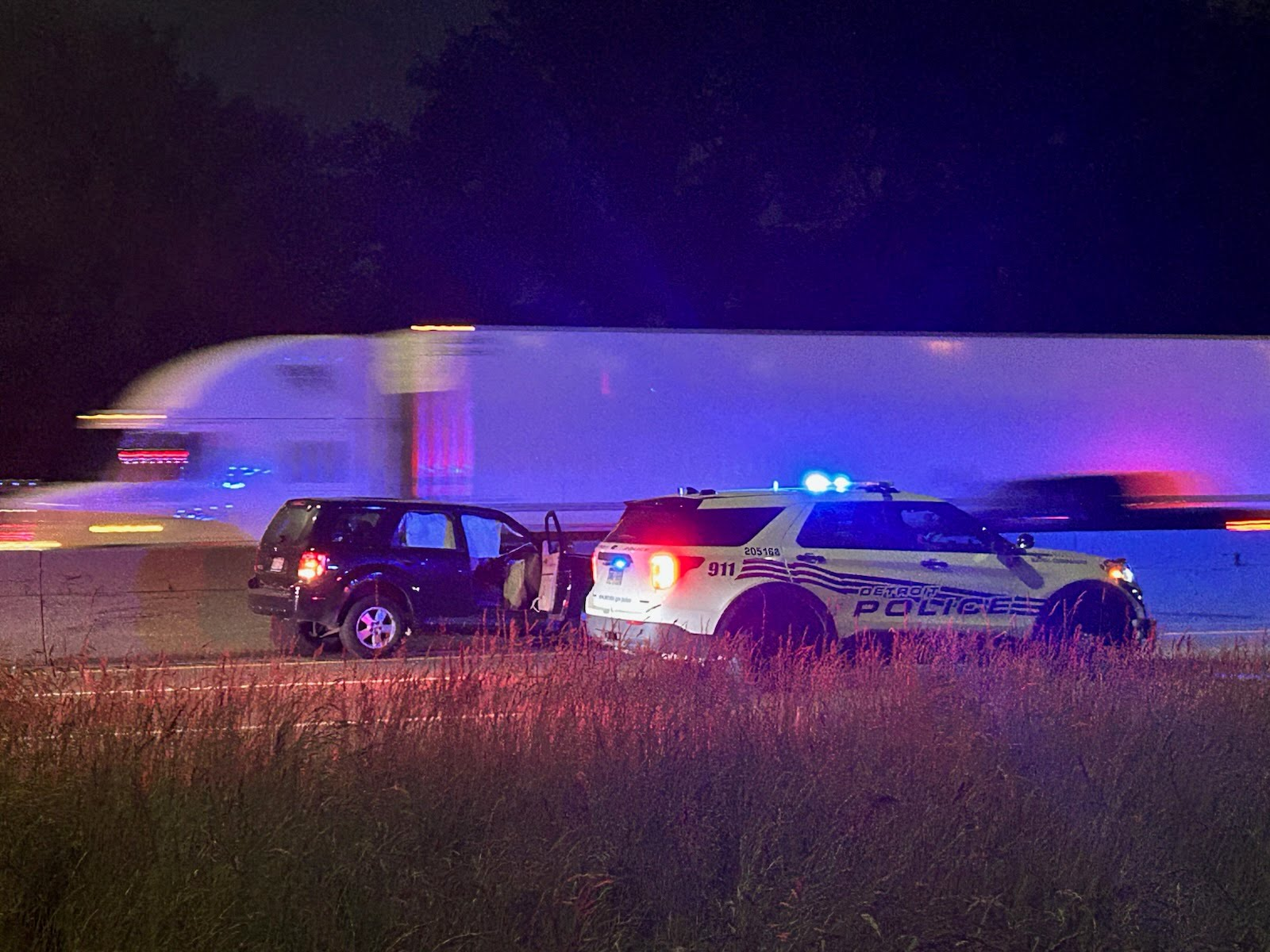 2 shot on I-94 on east side of Detroit in early morning hours