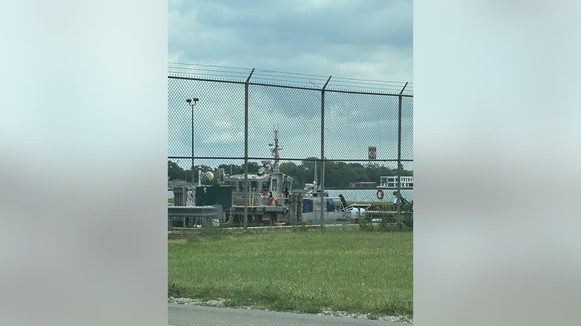 US Coast Guard recovers body from water in Belle Isle while investigating abandoned car