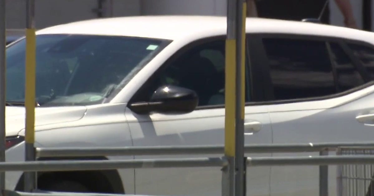 Two mothers arrested in Redford for allegedly leaving children inside car in the heat