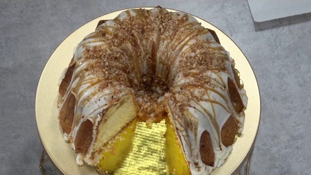 Recipe: Caramel apple pound cake
