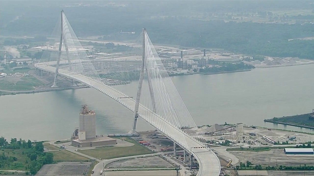 Gordie Howe Bridge links Detroit, Windsor with new possible economic opportunities