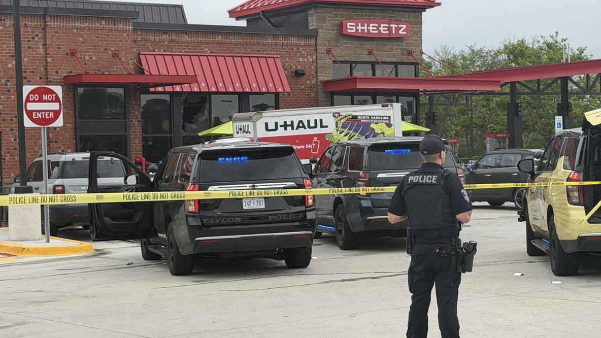 Taylor police shoot armed suspect at Sheetz gas station