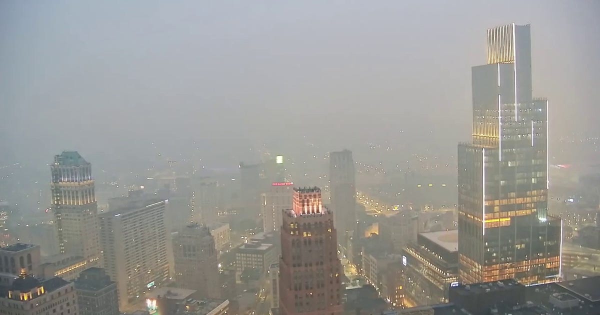 Canadian wildfire smoke blankets Metro Detroit as Air Quality Alert continues