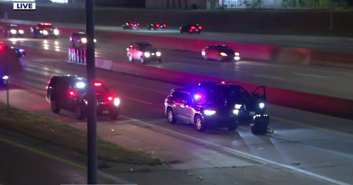1 killed, 2 wounded in I-96 shooting near Outer Drive on Detroit's west side