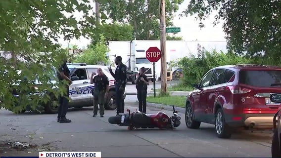 Man who crashed motorcycle and left 2-year-old daughter behind, sought by Detroit police
