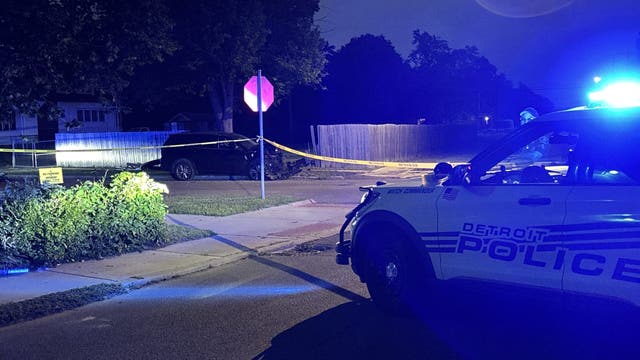 High-speed Detroit crash kills woman, suspected driver arrested