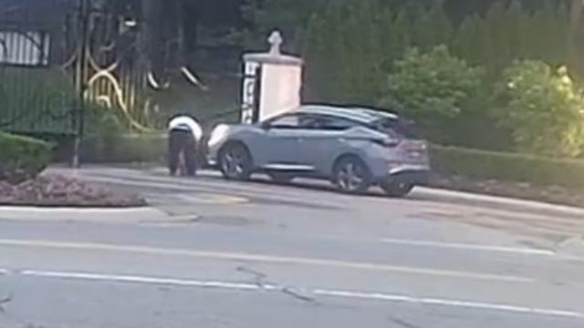 Farmington Hills man who left animal heads at Southfield cemetery entrance charged