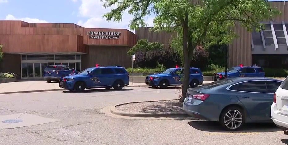 Dearborn community mourns for Fairlane Town Center shooting victims