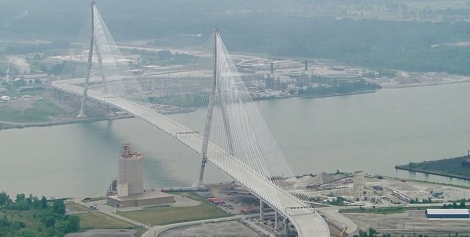 Gordie Howe Bridge links Detroit, Windsor with new possible economic opportunities