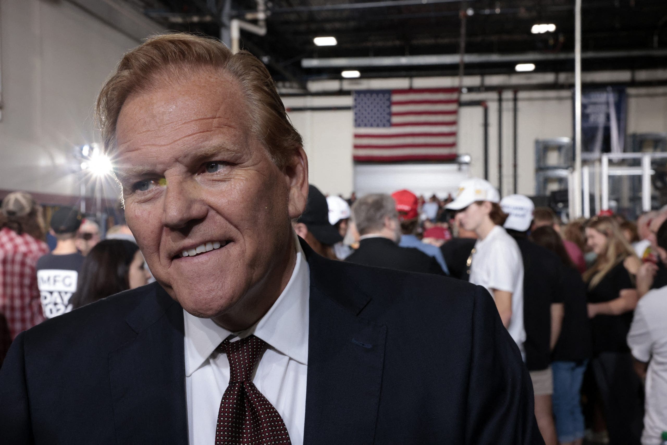 JD Vance, Mike Rogers campaign at MAGA super PAC event in Michigan