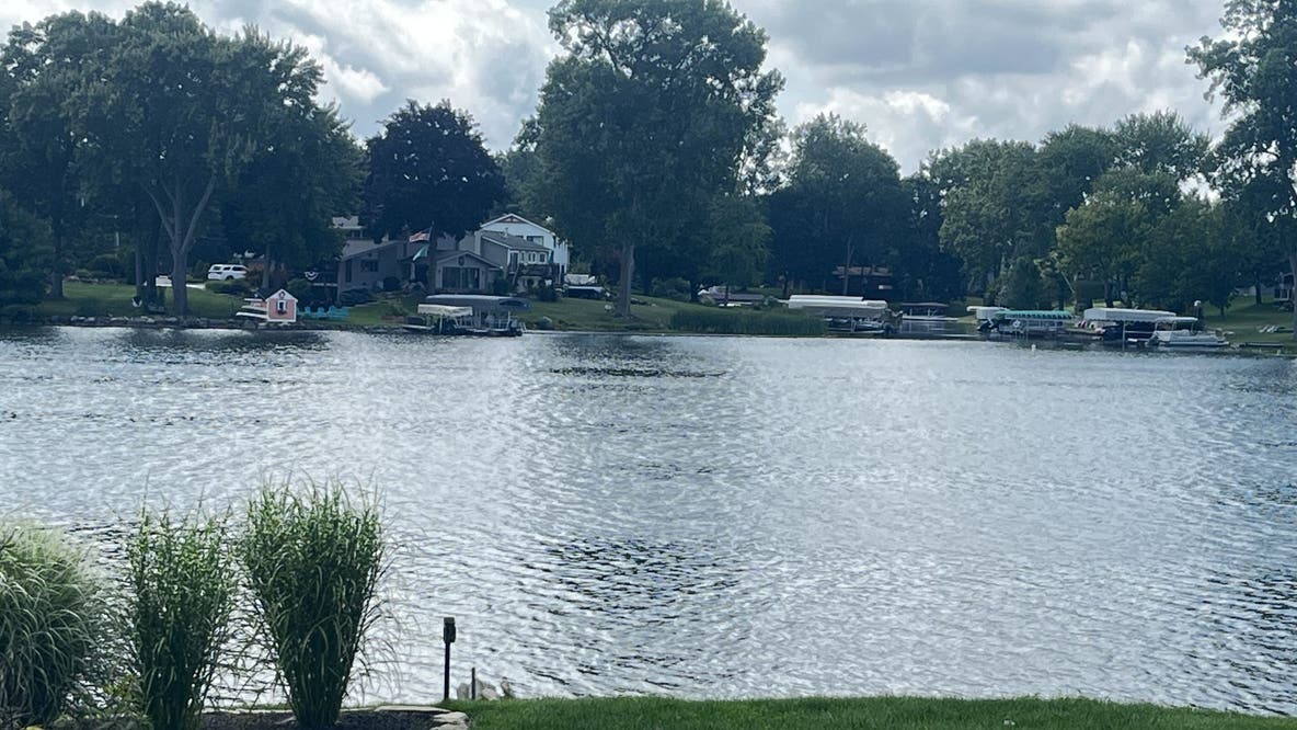 Man dies after falling into Duck Lake