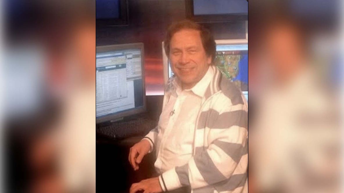 FOX 2 traffic reporter Kevin Sanderson dies