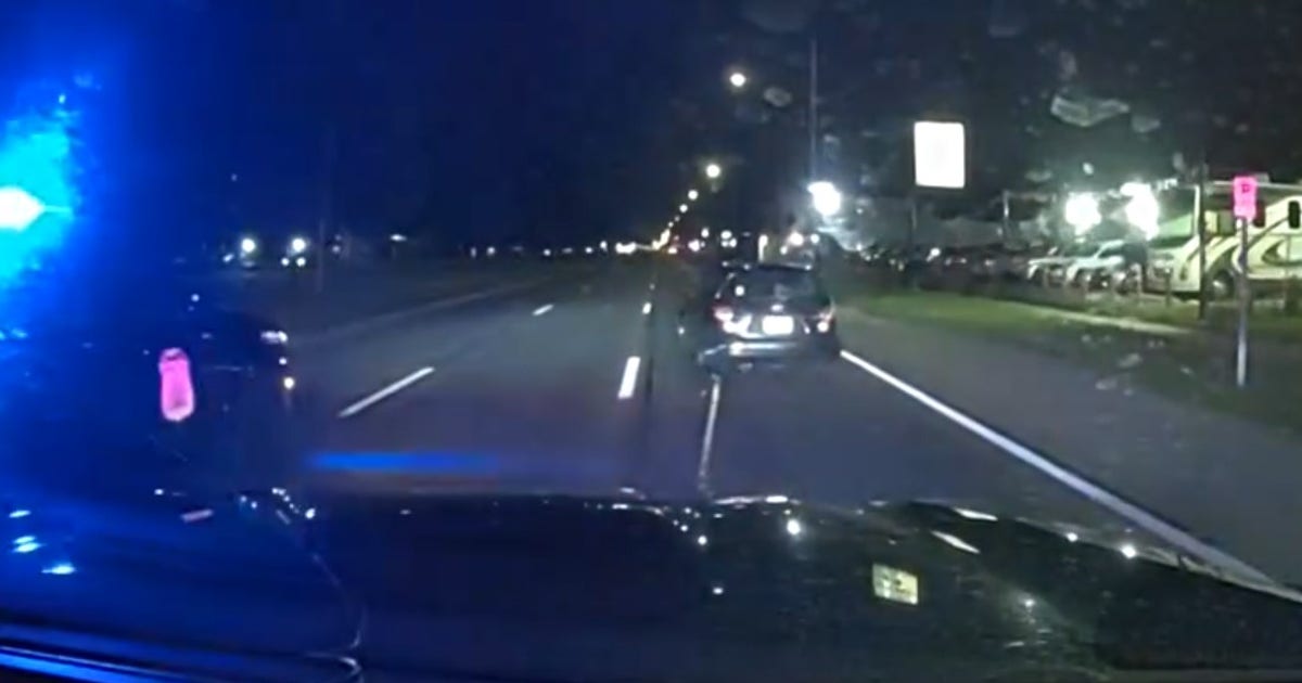 Rookie officer stops felonious driver with grappler in Wyandotte