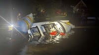 1 killed in high-speed boat crash on Oxbow Lake